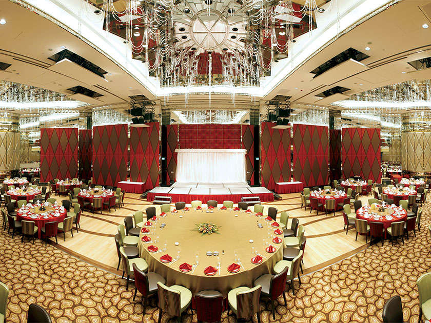 gl-meetings-&-banquets-detail-ballroom.jpg