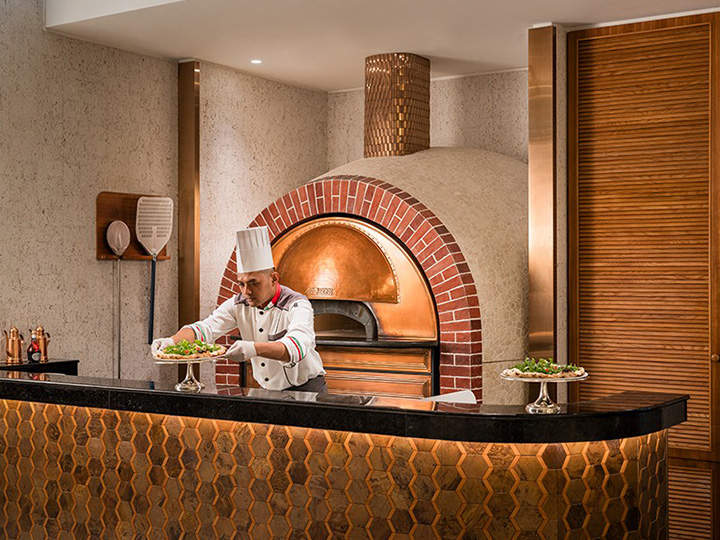 Discover the Flavours of Naples