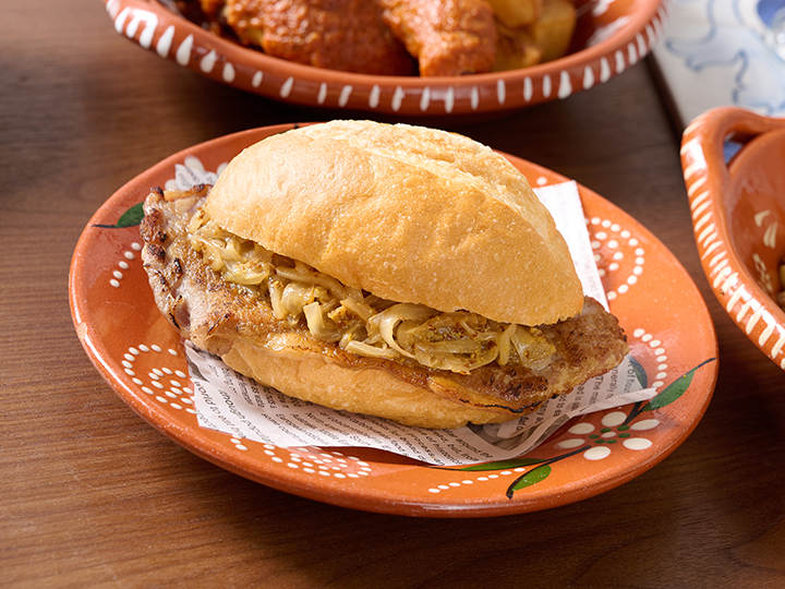 Beef Steak in Crispy Bun